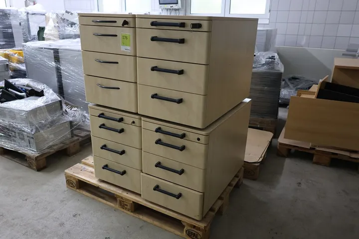 4 x Rollcontainer